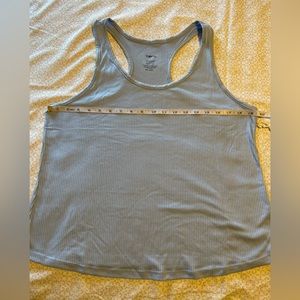 Born sleep tank